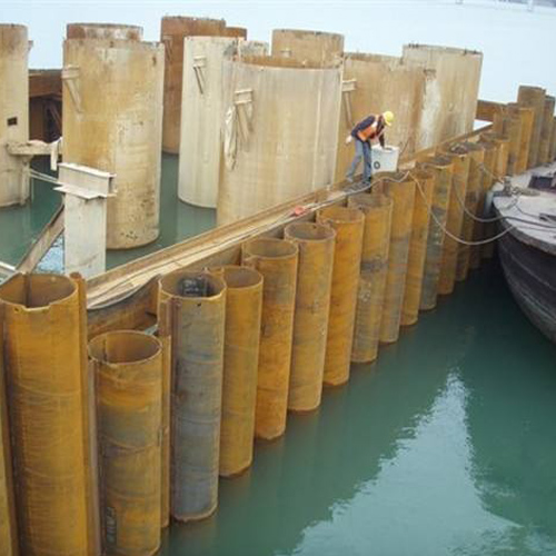 深圳钢护筒现场安装